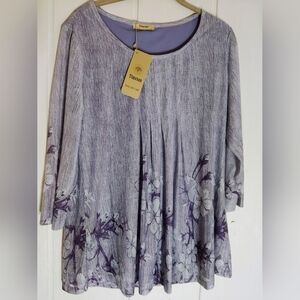 NWT!! TIMESON, Floral, Non-iron Blouse. Size L